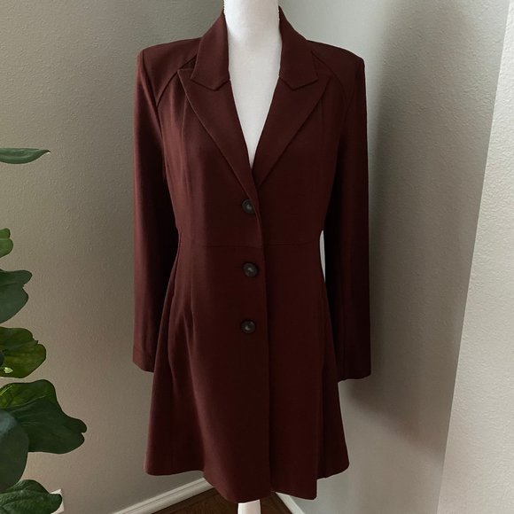 CAbi Boss Jacket in Currant Wine 3545 Size Medium - Picture 3 of 8